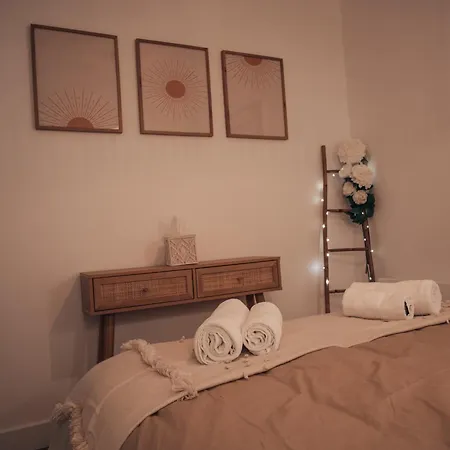 Le Terra - T2 Centre - Terrasse - Parking - 25 Min Puy Dufou Apartamento