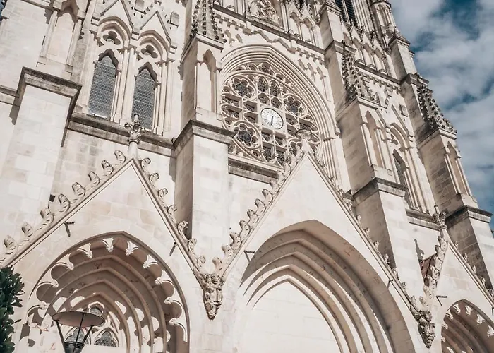 شقة Le Terra - T2 Centre - Terrasse - Parking - 25 Min Puy Dufou شوليه